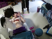 黑客破解网络摄像头偷窥最近很火的权建火疗馆两个来做火疗的少妇