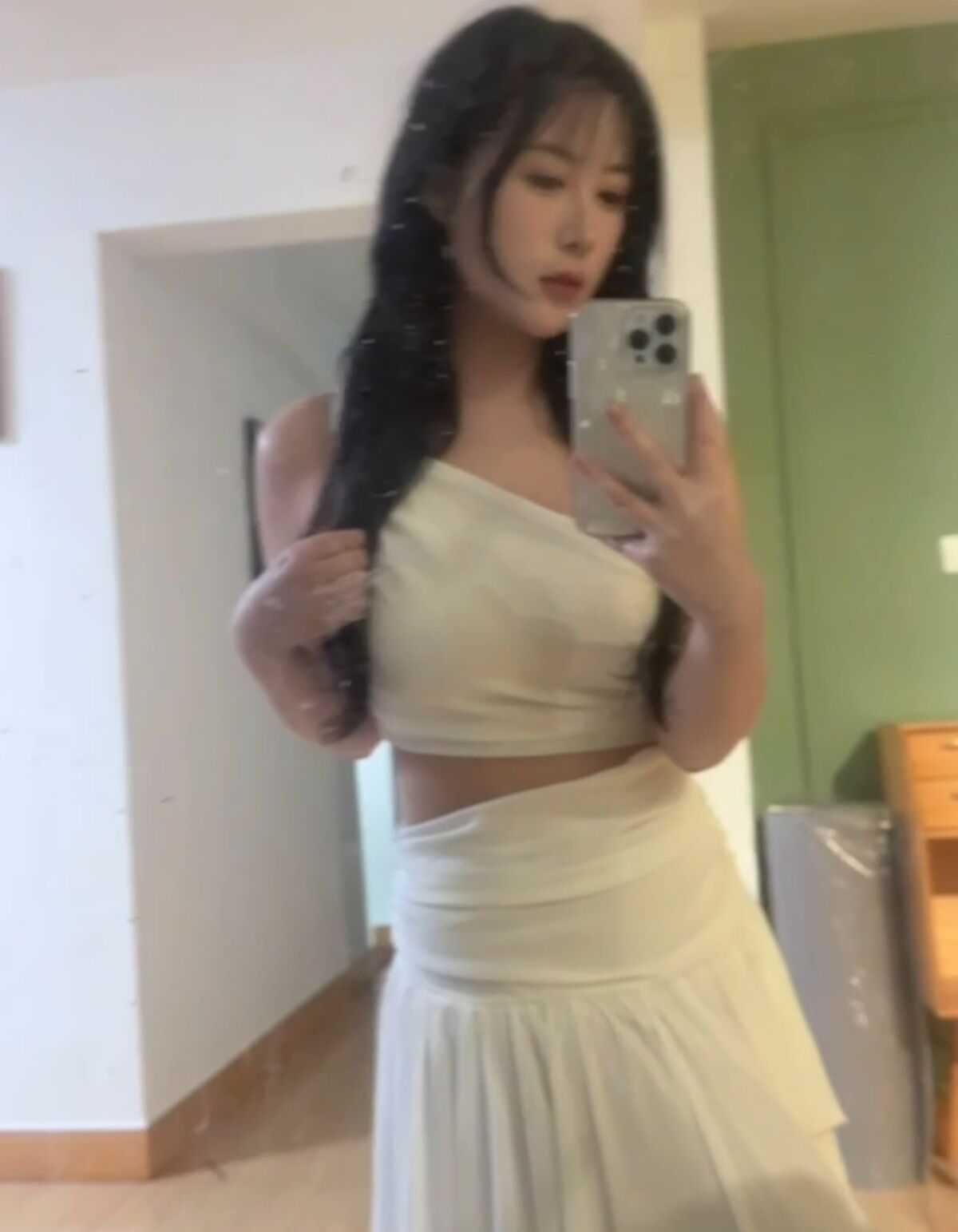 QQ图片20250614041006.jpg QQ图片20250614041006.jpg